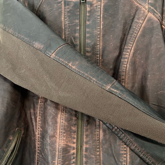 Maurice’s Jacket - Picture 5 of 7